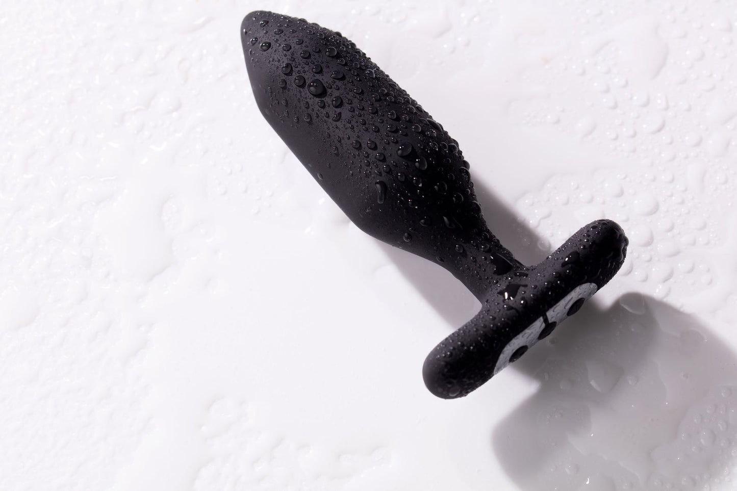 Onyx plug anal vibrant noir
