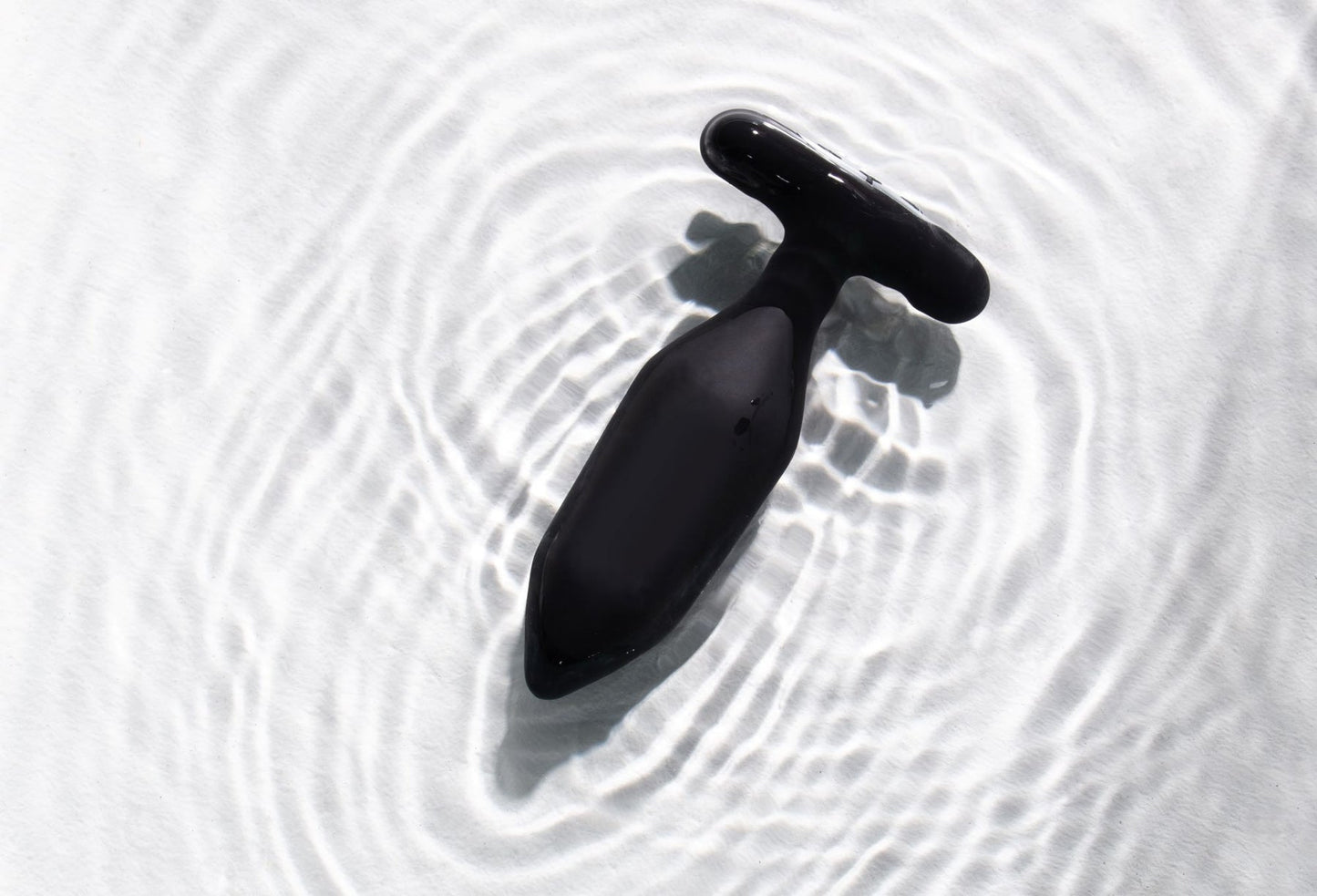 Onyx plug anal vibrant noir